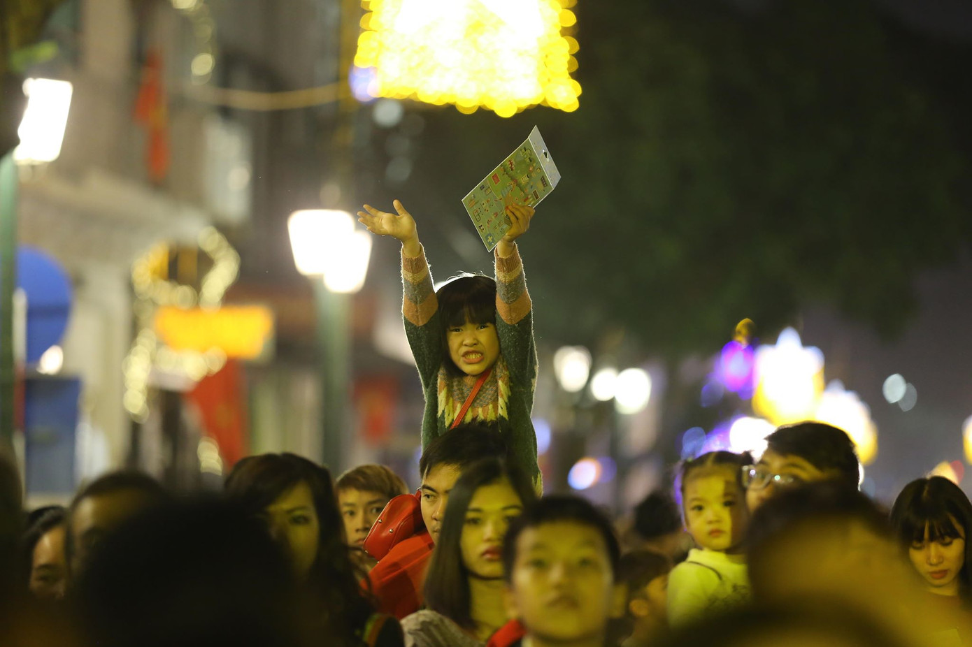 Pháo hoa rực sáng đón năm mới 2020 ảnh 34