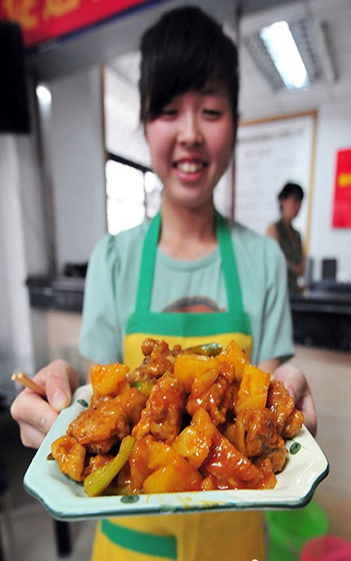 Khoe thành quả học tập của mình. 