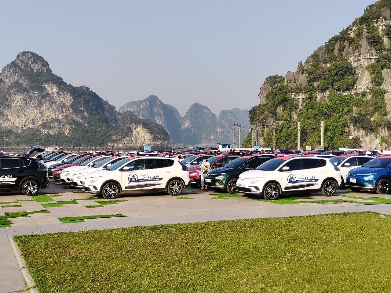 Sự kiện có sự tham gia của 111 ô tô điện VF e34.