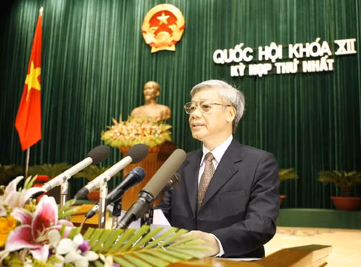 Chủ tịch Quốc hội Nguyễn Phú Trọng phát biểu tại Kỳ họp thứ Nhất, Quốc hội Khóa XII. (Ảnh tư liệu) Chủ tịch Quốc hội Nguyễn Phú Trọng phát biểu tại Kỳ họp thứ Nhất, Quốc hội Khóa XII. (Ảnh tư liệu)