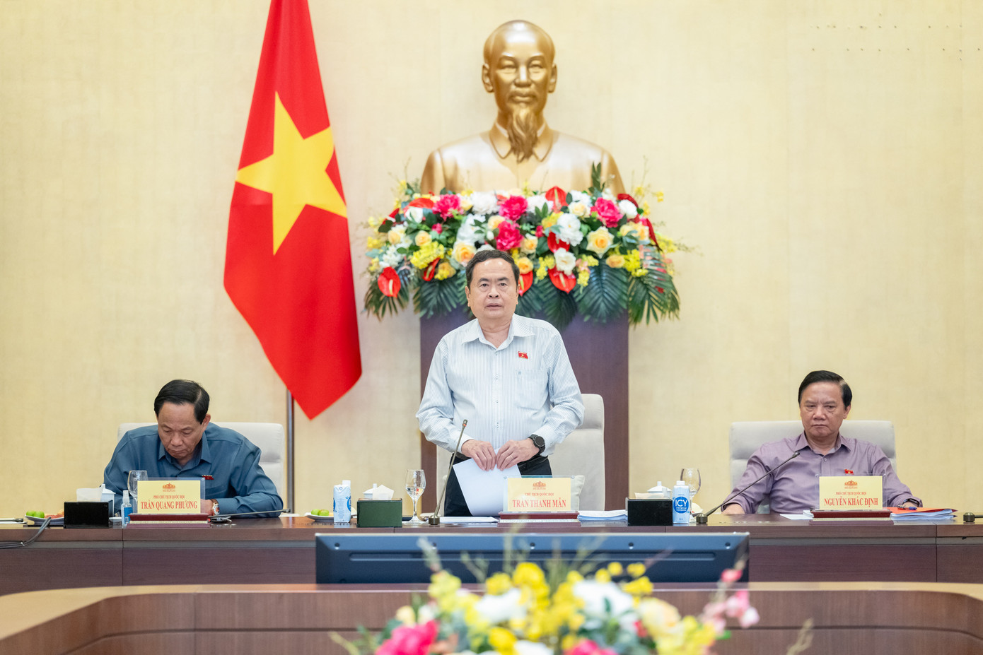 Chủ tịch Quốc hội Trần Thanh Mẫn kết luận cuộc họp. (Ảnh: QH)