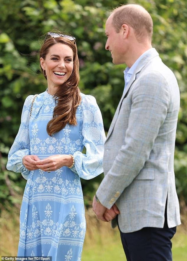 Ngày 6/7, Hoàng tử William và Công nương Kate có mặt tại Giải Polo từ thiện Hoàng gia Out-Sourcing Inc. 2023 tại câu lạc bộ Guards Polo ở Windsor (Anh). Ảnh: Getty Images.