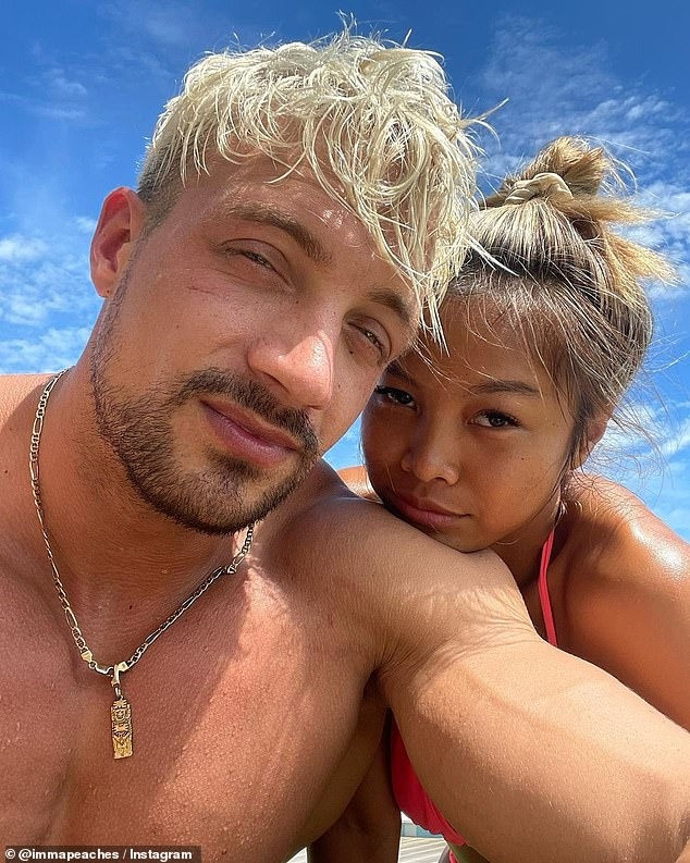 Jo Lindner qua đời chỉ vài phút sau khi tặng bạn gái chiếc vòng cổ tự làm. Ảnh: IG. Jo Lindner qua đời chỉ vài phút sau khi tặng bạn gái chiếc vòng cổ tự làm. Ảnh: IG.