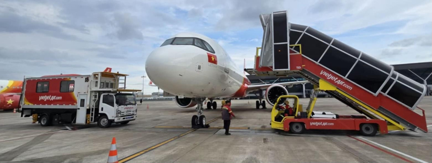 Vietjet cho biết, các hoạt động khai thác tại Cảng HKQT Tân Sơn Nhất và các sân bay liên quan đang ổn định trở lại. Ảnh: VJ. Vietjet cho biết, các hoạt động khai thác tại Cảng HKQT Tân Sơn Nhất và các sân bay liên quan đang ổn định trở lại. Ảnh: VJ.
