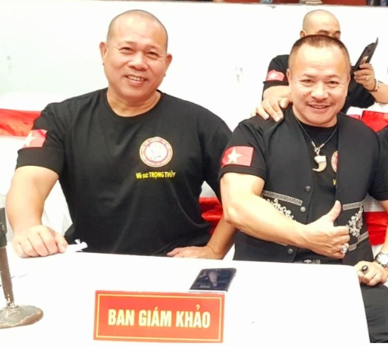 Võ sư Đinh Trọng Thủy và võ sư Vũ Hải là đồng nghiệp, bạn bè thân thiết (Ảnh: Võ sư Đinh Trọng Thủy).