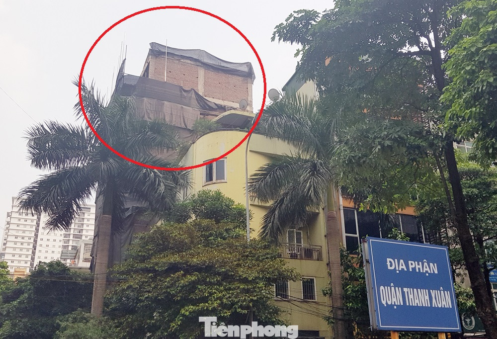 Khu phố kiểu mẫu nháo nhác vì loạt công trình cấp phép lạ ảnh 4