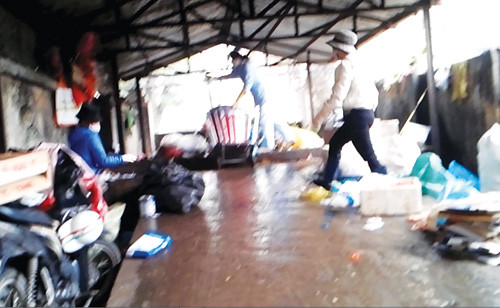 Tràn lan mua bán rác thải y tế nguy hại ảnh 1