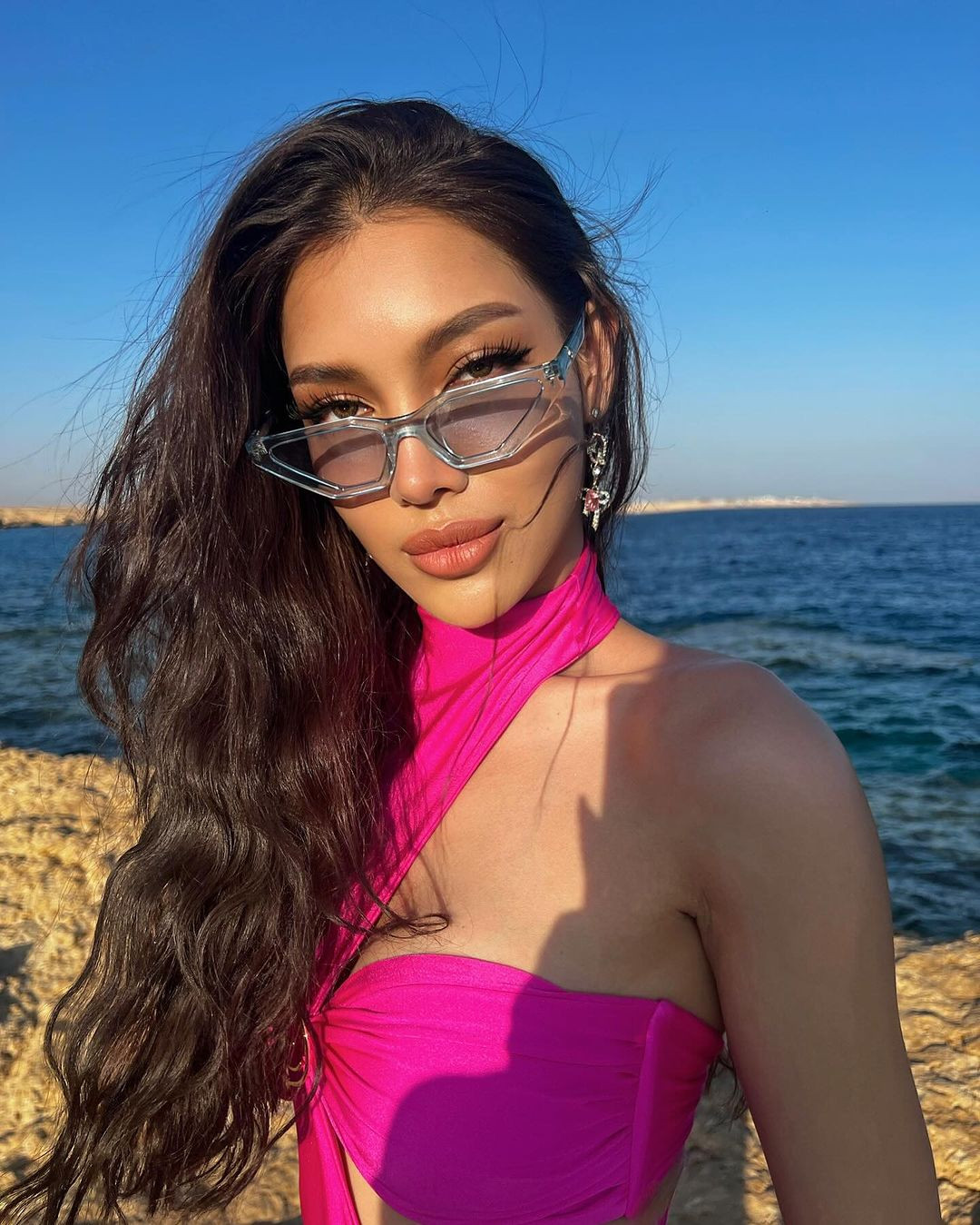 Năm 2023, Chatnalin tham dự Hoa hậu Hoàn vũ Thái Lan 2023 và giành ngôi Á hậu 3. Tuy nhiên, do Á hậu 1 và 2 của cuộc thi lần lượt từ bỏ danh hiệu nên Chatnalin đã được đôn lên thành Á hậu 1. Sau đó, cô được trao quyền đại diện Thái Lan tham dự Hoa hậu Liên lục địa 2023.