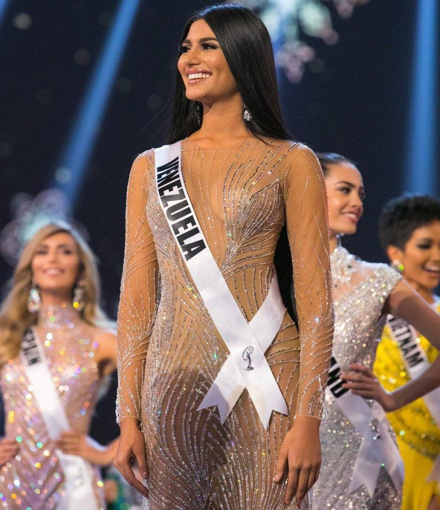Sthefany Gutiérrez tại cuộc thi Miss Universe 2018.