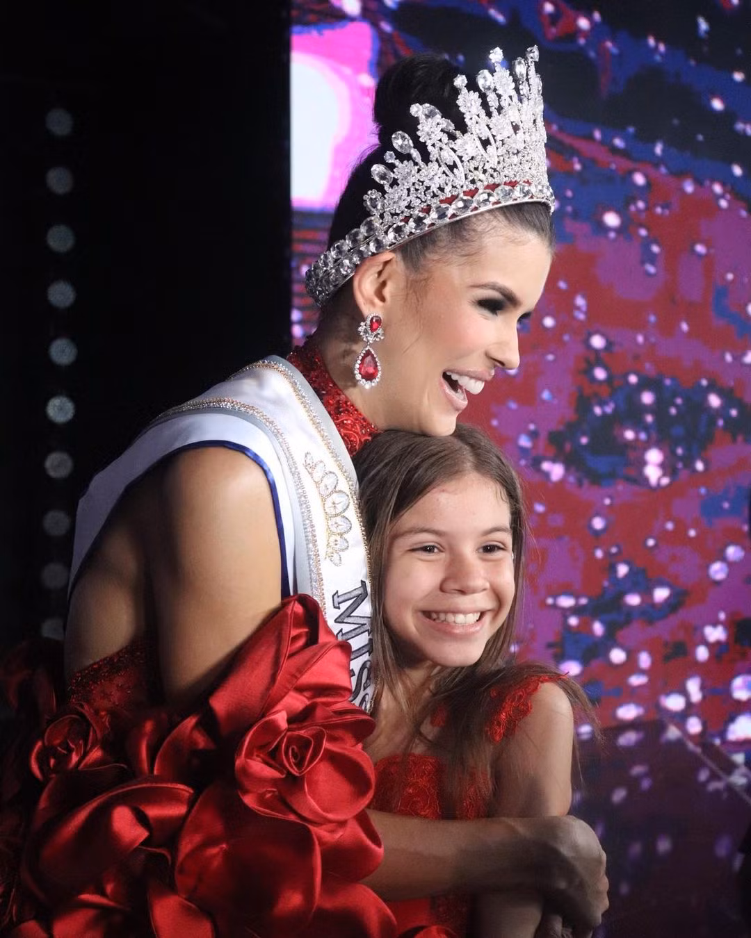 Ileana Marquez Pedroz từng bị bạn trai bắt phá thai vào năm 16 tuổi.