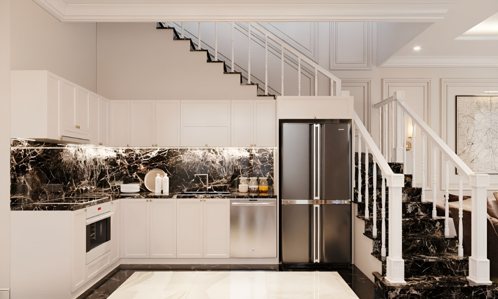 Tránh thiết kế bếp dưới gầm cầu thang.