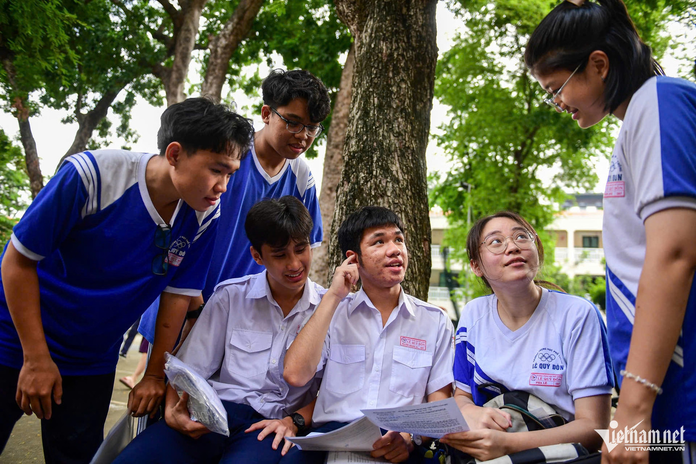 Thí sinh TPHCM tham gia thi tốt nghiệp THPT 2025. Ảnh: Nguyễn Huế