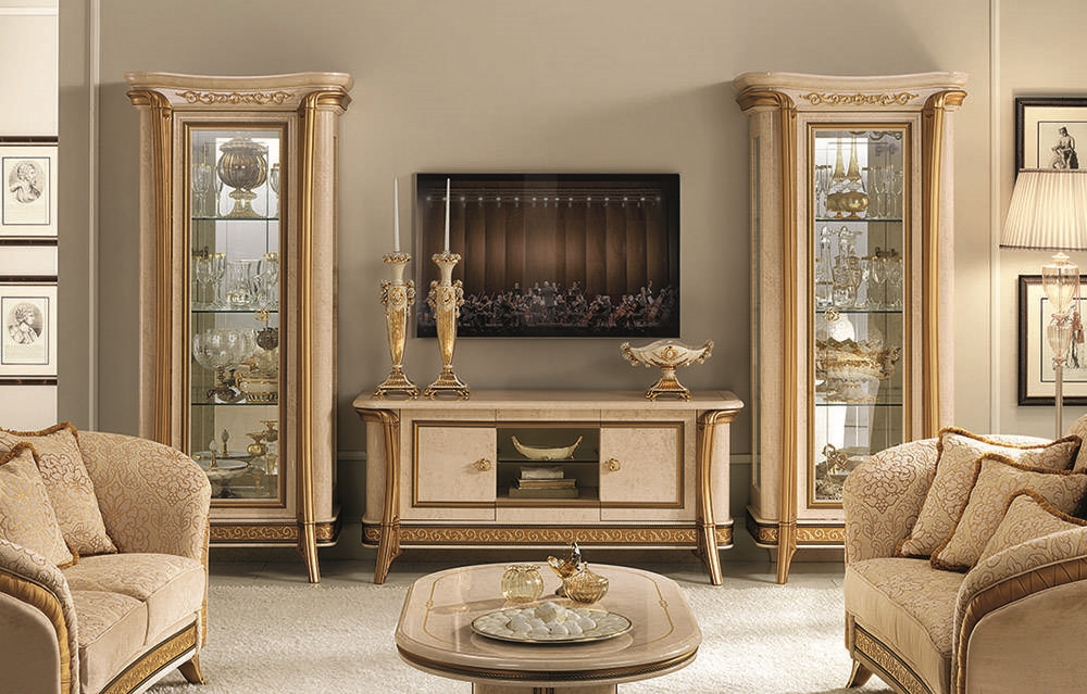Mẫu vách tivi cổ điển được mọi người biết đến với sự đề cao giá trị thẩm mỹ hoàn hảo.