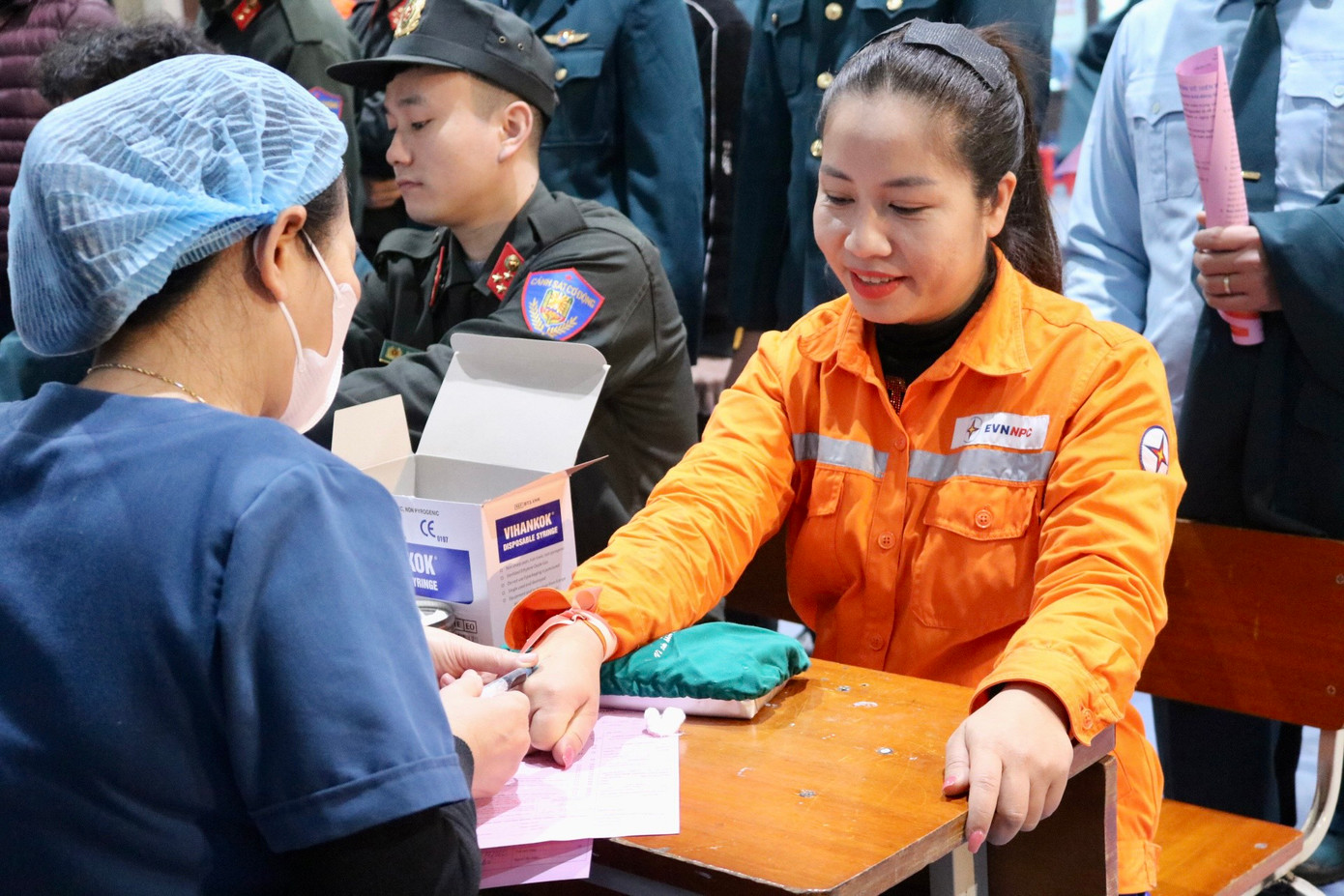 &quot;Máu là thứ không thể tổng hợp cũng không thể sản xuất được, trong khi nhu cầu dùng máu trên địa bàn tỉnh ngày càng tăng lên. Do đó phong trào hiến máu cần được lan tỏa và nhân rộng hơn nữa&quot;, ông Nguyễn Song Hào cho hay.