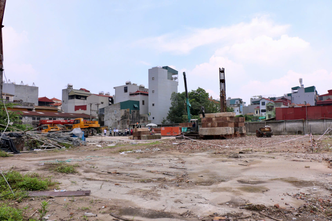 Toàn cảnh khu đất trước khi khởi công dự án đường cao tốc và đường sắt đô thị V+