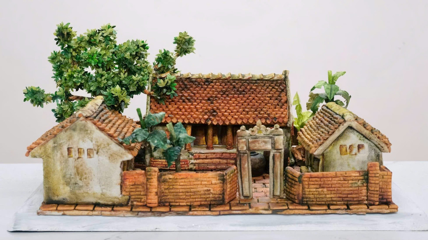 Chiếc bánh trung thu Hồi ức về làng quê Bắc Bộ của Thùy Dương. Ảnh: NVCC