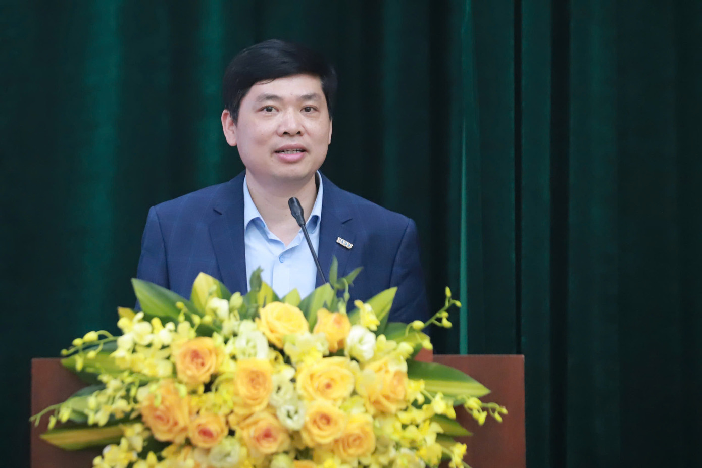 PGS, TS. Phan Hữu Nghị - Phó Viện trưởng Viện Ngân hàng - tài chính, Đại học Kinh tế Quốc dân.