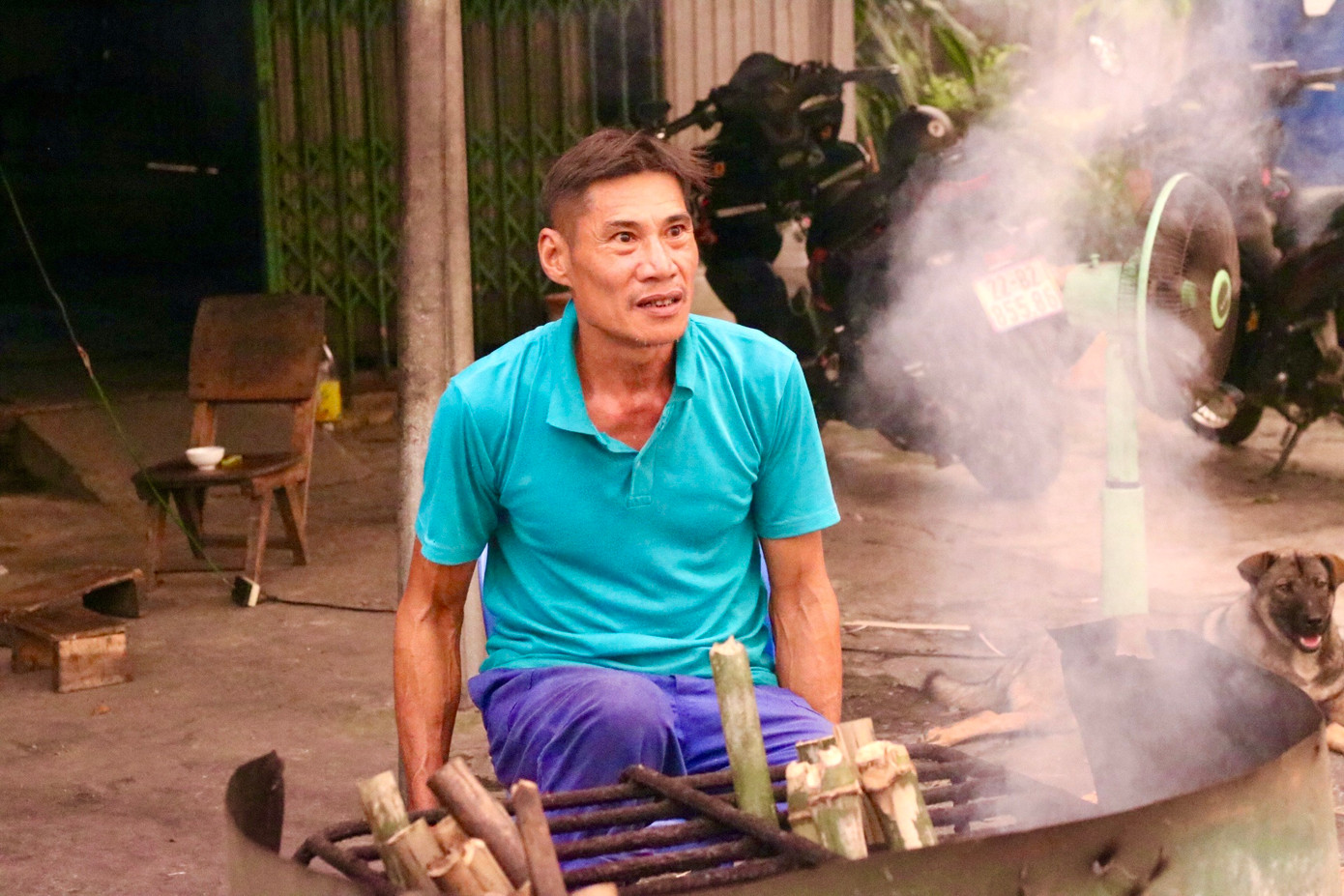 Nghề làm cơm lam ở Mỹ Lâm vẫn được nhiều người gìn giữ và phát triển. Nghề làm cơm lam ở Mỹ Lâm vẫn được nhiều người gìn giữ và phát triển.