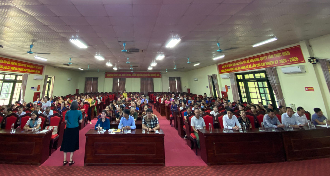 Quang cảnh hội nghị Quang cảnh hội nghị