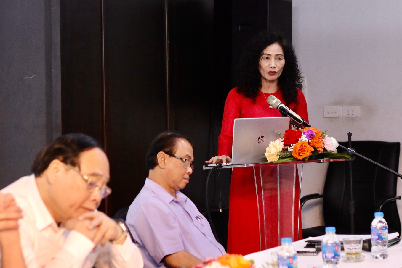 Nhiều ý kiến, đóng góp đến từ các chuyên gia tại buổi tọa đàm.