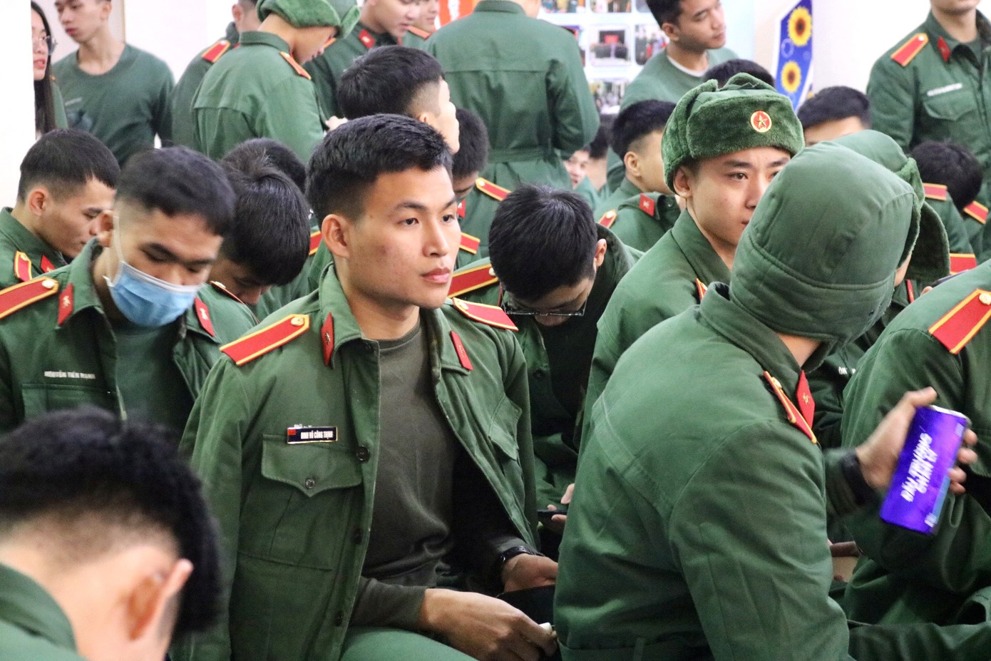 Những giây phút chờ đợi đến lượt hiến máu... Những giây phút chờ đợi đến lượt hiến máu...