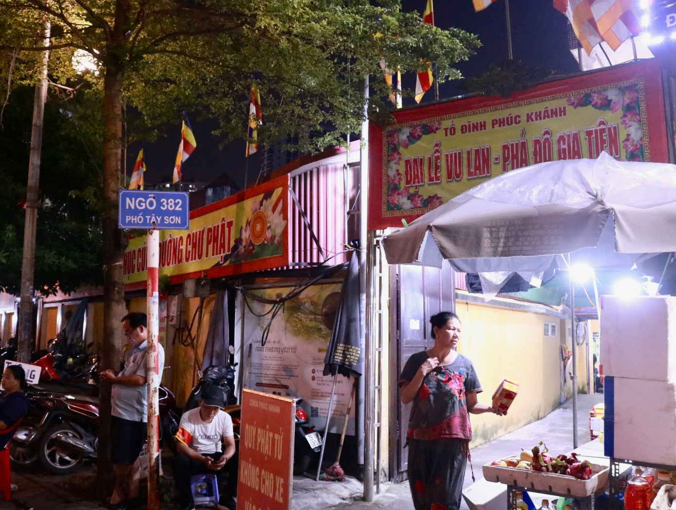 Trong văn hóa, tín ngưỡng của người Việt Nam, Rằm tháng 7 (âm lịch) là một trong những ngày lễ quan trọng nhất trong năm, ngày này cũng trùng với dịp lễ Vu Lan báo hiếu nên được rất nhiều người quan tâm.