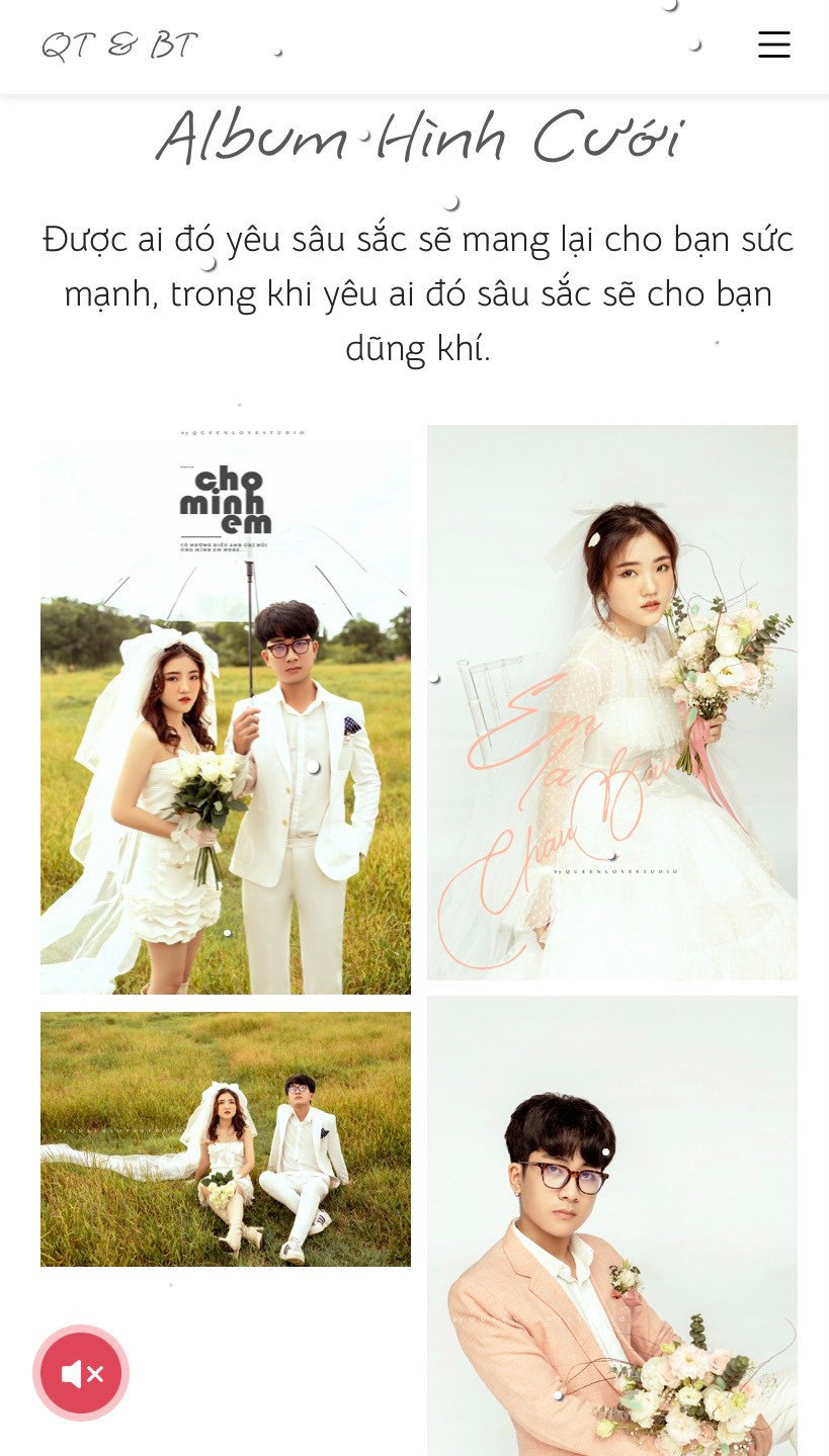 Album ảnh cưới đẹp lung linh được đính kèm theo thiệp cưới.