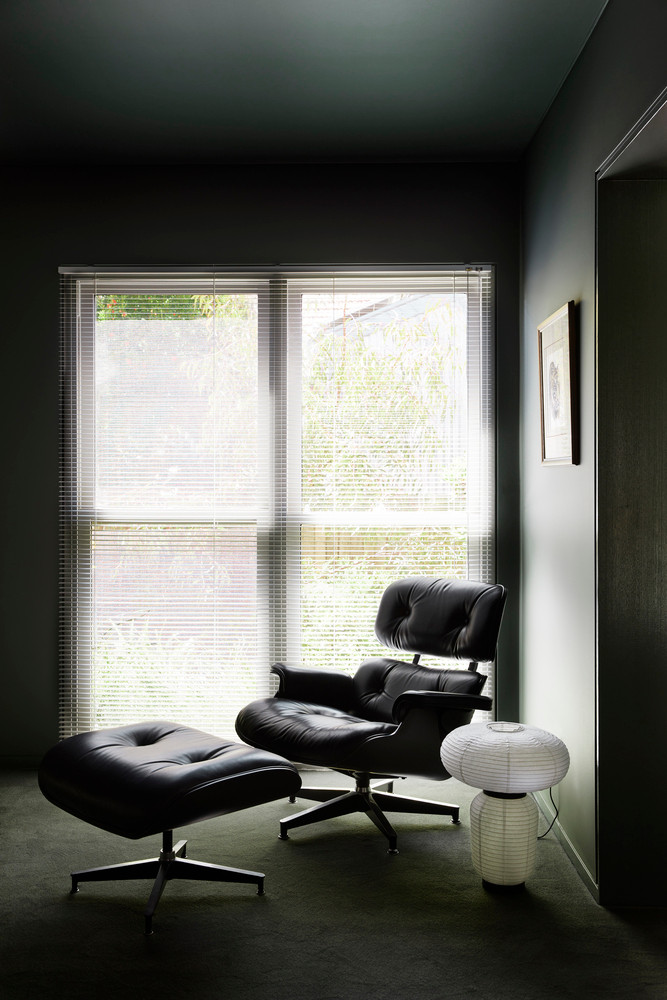 Ngôi nhà có 3 phòng ngủ để những dịp con cái về thăm bố mẹ sẽ có nơi để ở.