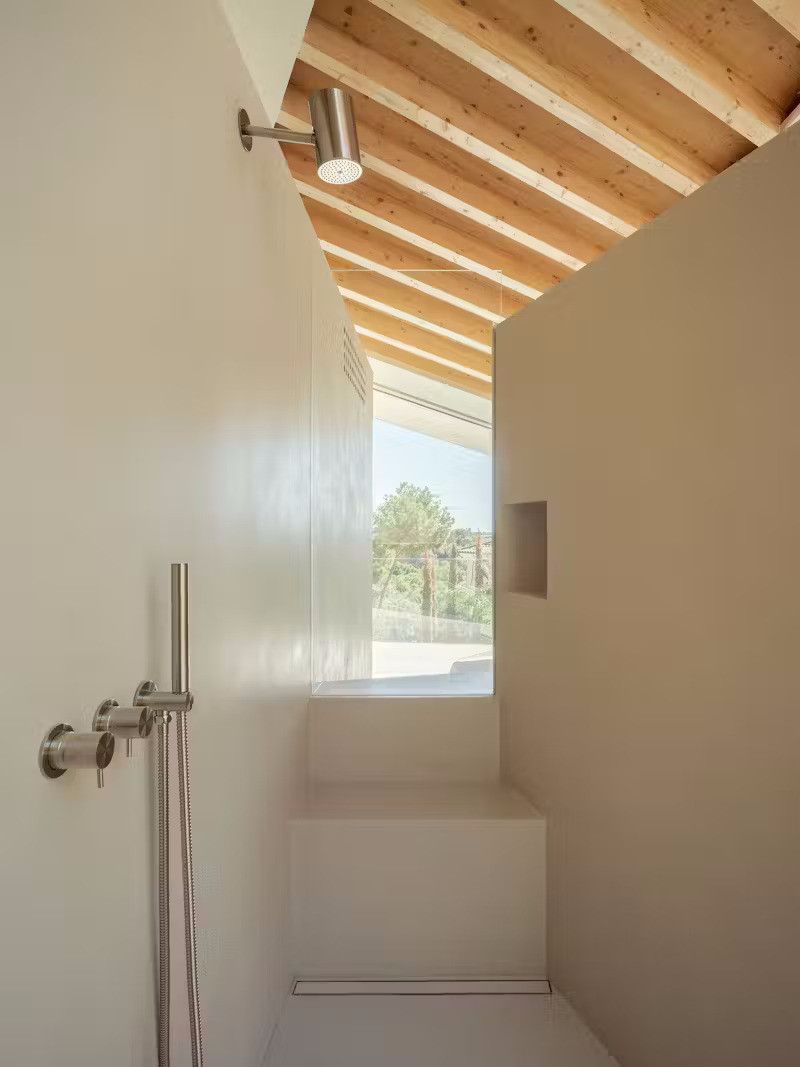 Kiến trúc sư không tạo nên những căn phòng cố định mà để lại khoảng trống cho trí tưởng tượng, cảm xúc và lối sống của mỗi thế hệ cư dân có thể thoả sức hoạt động.