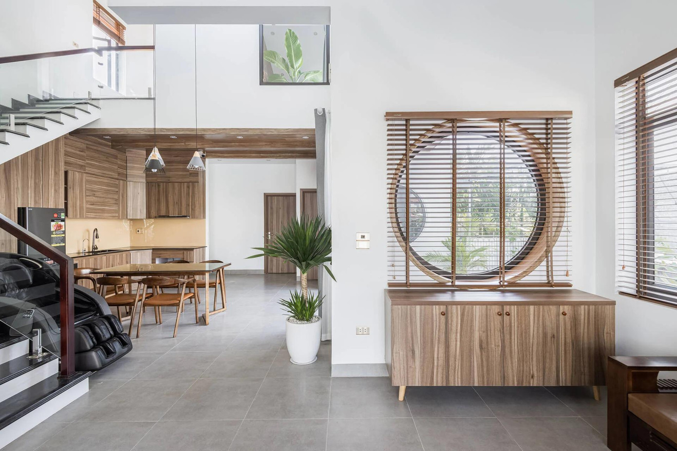 Mẫu thiết kế nhà thông gió, đón sáng tự nhiên. Mẫu thiết kế nhà thông gió, đón sáng tự nhiên.