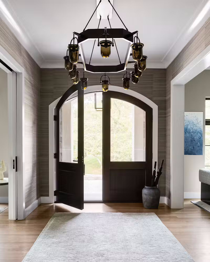 Những nội thất trong không gian đều được trang trí theo tính toán một cách tỉ mỉ để vừa gây ấn tượng vừa đề cao tính tiện nghi.