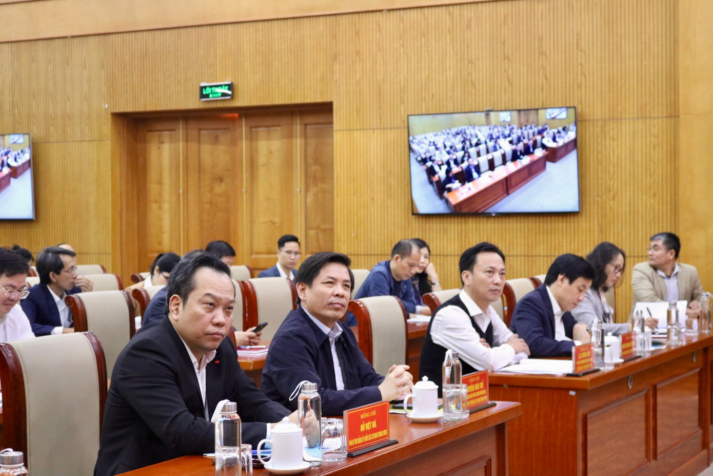 Đại biểu tham dự hội nghị tập huấn sáng 8/12.