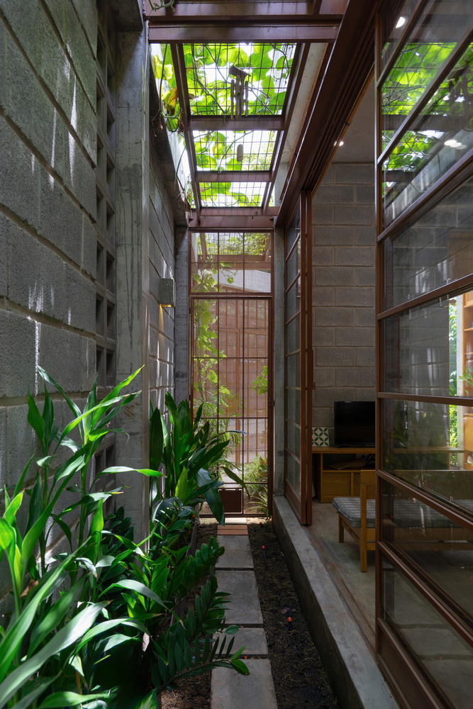 Không chỉ là không gian sinh hoạt và làm việc, ngôi nhà còn là nơi thư giãn, kết nối con người với thiên nhiên. Không chỉ là không gian sinh hoạt và làm việc, ngôi nhà còn là nơi thư giãn, kết nối con người với thiên nhiên.