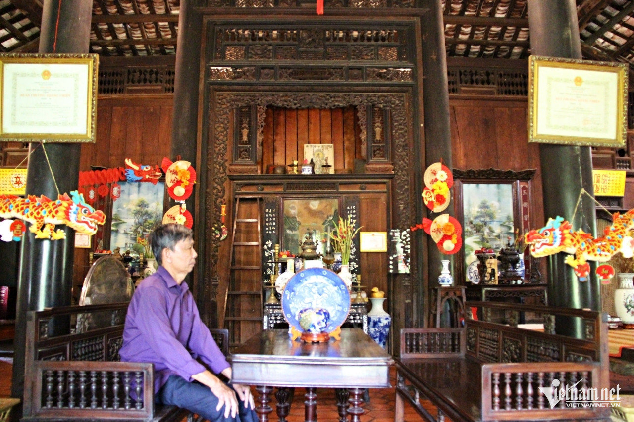 Ông Phú cho biết, ông cố của mình nổi tiếng giàu có. Ảnh: Hà Nguyễn