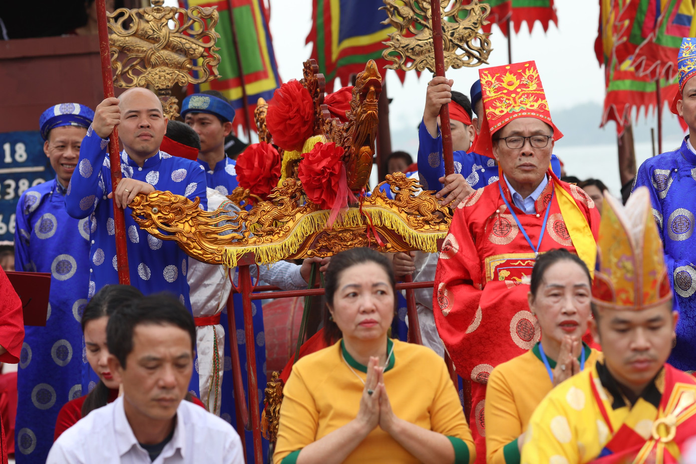 Trong 3 ngày lễ hội có tổ chức: Giao hiếu với 4 làng, Thi đấu thể thao Các trò chơi dân gian và 3 đêm liên hoan văn nghệ quần chúng. Thông qua Hội xuân truyền thống làng gốm, dân làng cầu mong mưa thuận gió hòa, quốc thái dân an, dân sinh an lành hạnh phúc, sản xuất tiêu thụ hanh thông, tăng cường khối đại đoàn kết…