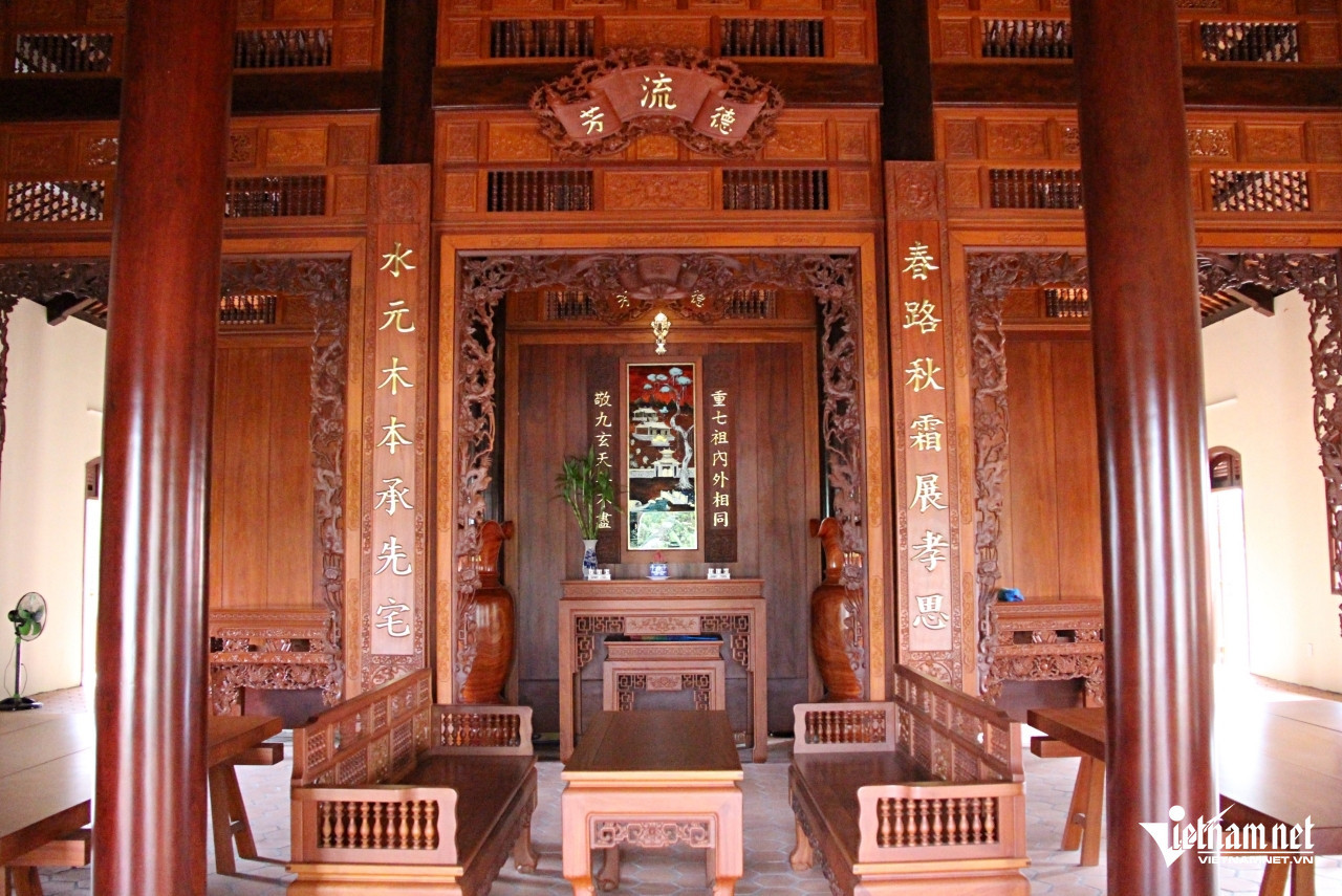 Gian giữa của ngôi nhà. Ảnh: Hà Nguyễn