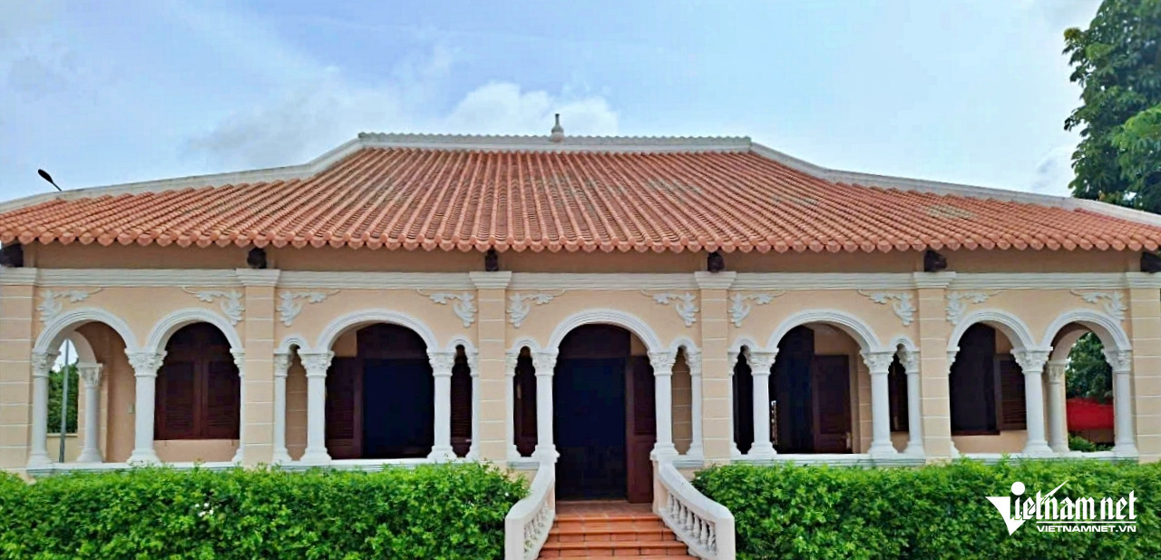 Di tích nhà Long Hiệp sau khi phục nguyên. Ảnh: Hà Nguyễn