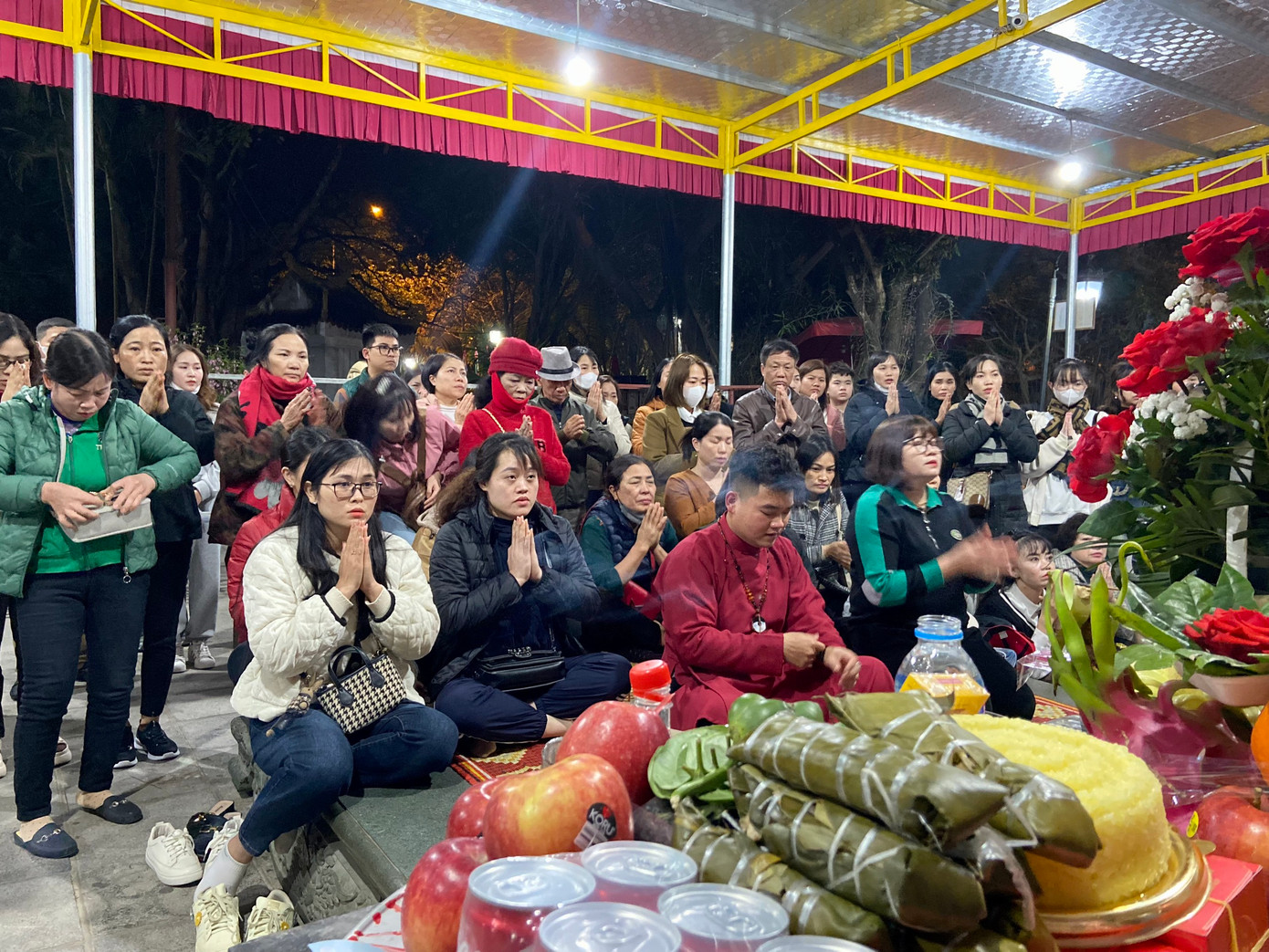 Hàng năm, Đền Sòng thu hút nhiều sự quan tâm của người dân trong vùng và du khách thập phương về đi lễ.