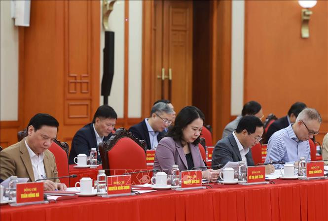 Các đại biểu dự phiên họp của Tiểu ban Văn kiện Đại hội XIV. Ảnh: Thống Nhất/TTXVN.