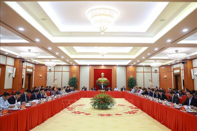 Phiên họp của Tiểu ban Văn kiện Đại hội XIV của Đảng. Ảnh: Thống Nhất/TTXVN.