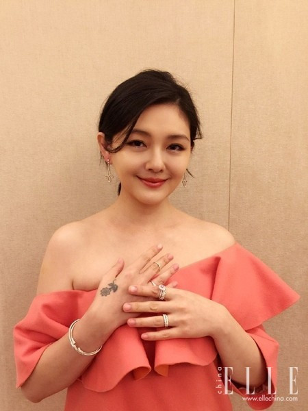 Từ Hy Viên rạng rỡ tái xuất sau khi ra viện vì bị ngất ảnh 8