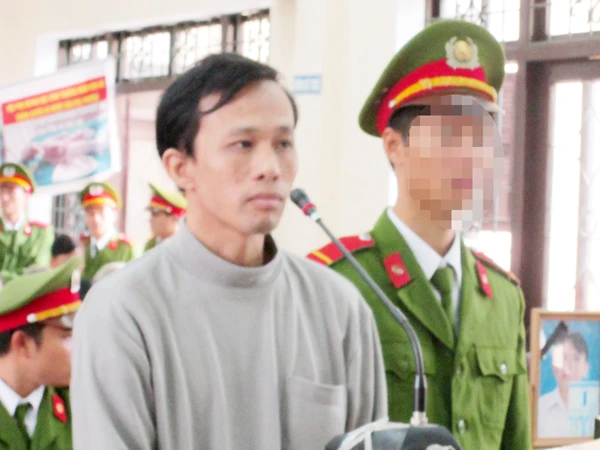 Nguyễn Đức Tiềm tại phiên tòa phúc thẩm sáng 21-11