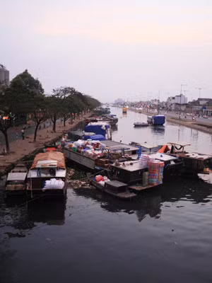 Chiều về trên bến Bình Đông 