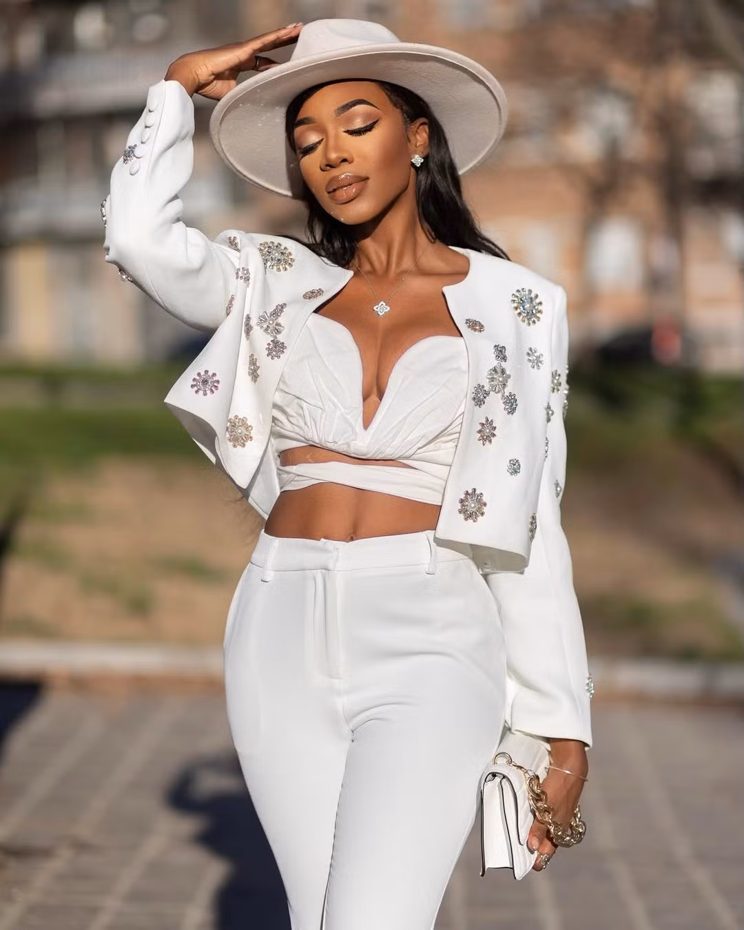 Người đẹp Senegal - Amy Gueye - bỏ thi Miss Charm 2024.