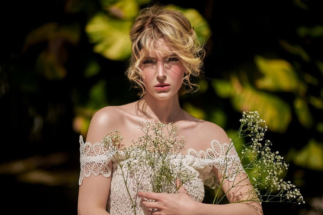 “Tôi tin rằng điểm mạnh của tôi nằm ở sự kết hợp của những phẩm chất vượt xa thể chất. Hoa hậu Venezuela tiếp theo phải là phụ nữ toàn diện và tôi tin rằng mình có đủ khả năng để đảm nhận trách nhiệm đó&quot;, người đẹp chia sẻ trong đêm đăng quang.