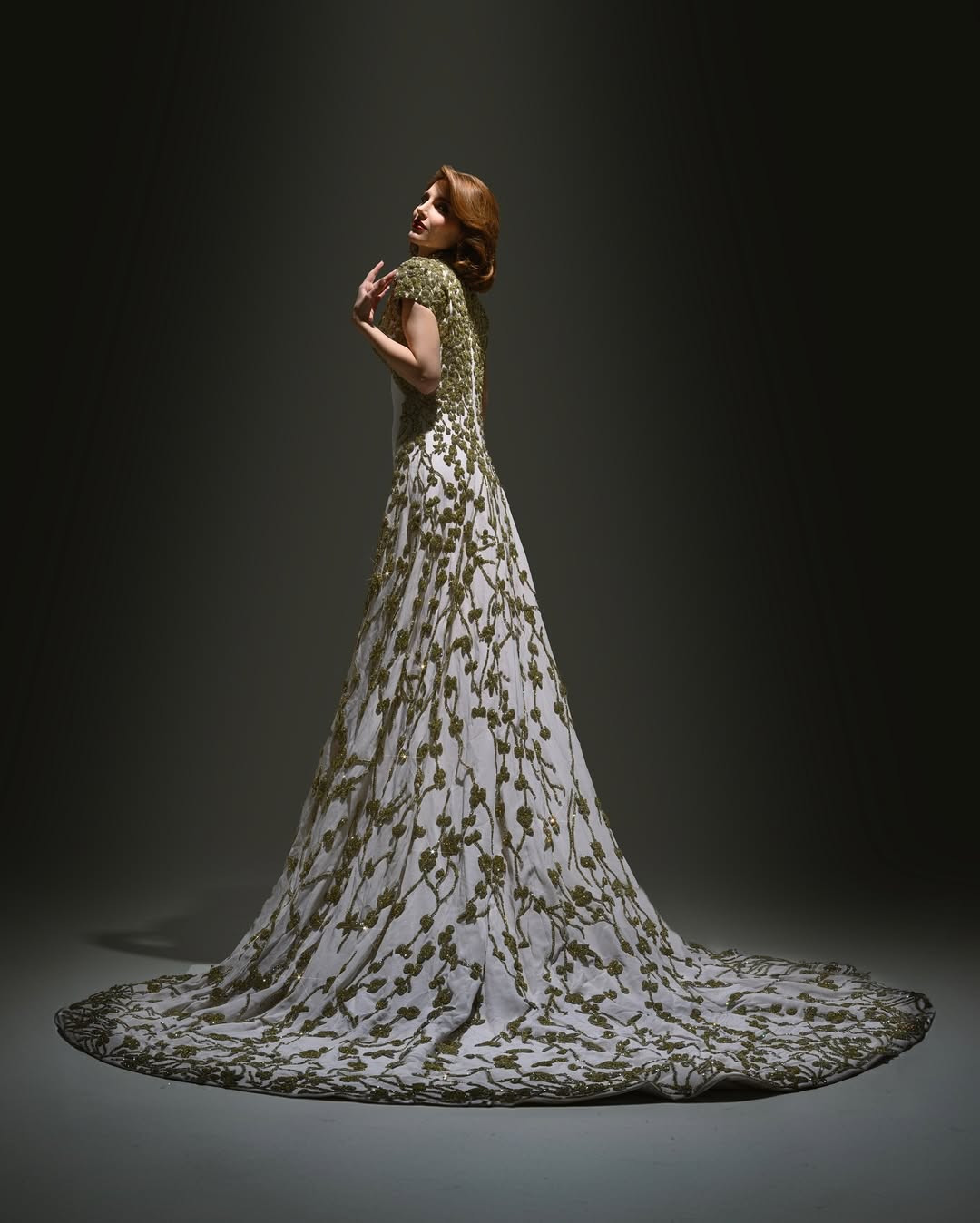 Nhiều năm qua, Venezuela có thành tích ấn tượng khi liên tiếp lọt vào top 5 tại Hoa hậu Hoàn vũ. Quốc gia này đang khao khát bổ sung chiếc vương miện tiếp theo vào bộ sưu tập của mình.