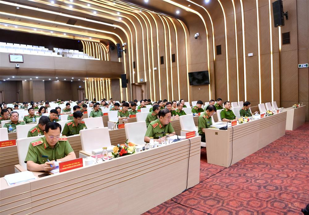 Các đại biểu tham dự hội nghị. Các đại biểu tham dự hội nghị.