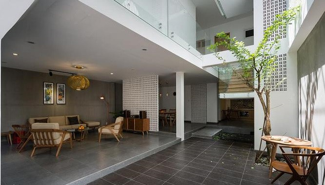 Mê mẩn nhà phố 2 tầng có giếng trời đẹp hút mắt ảnh 4