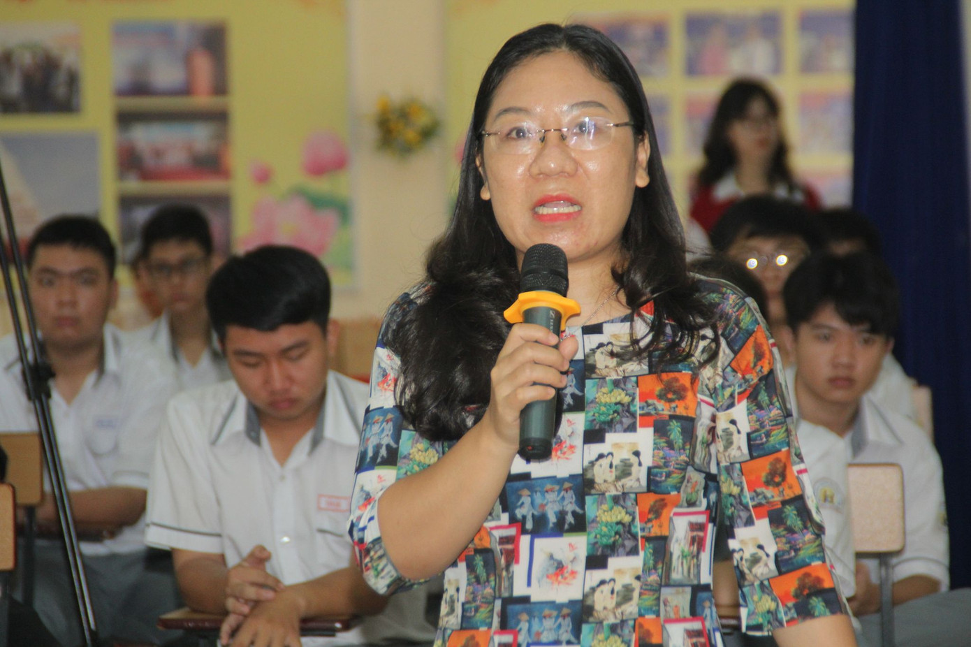 Báo Tiền Phong tổ chức tọa đàm: Học sinh được sử dụng điện thoại- Nên hay không? ảnh 10