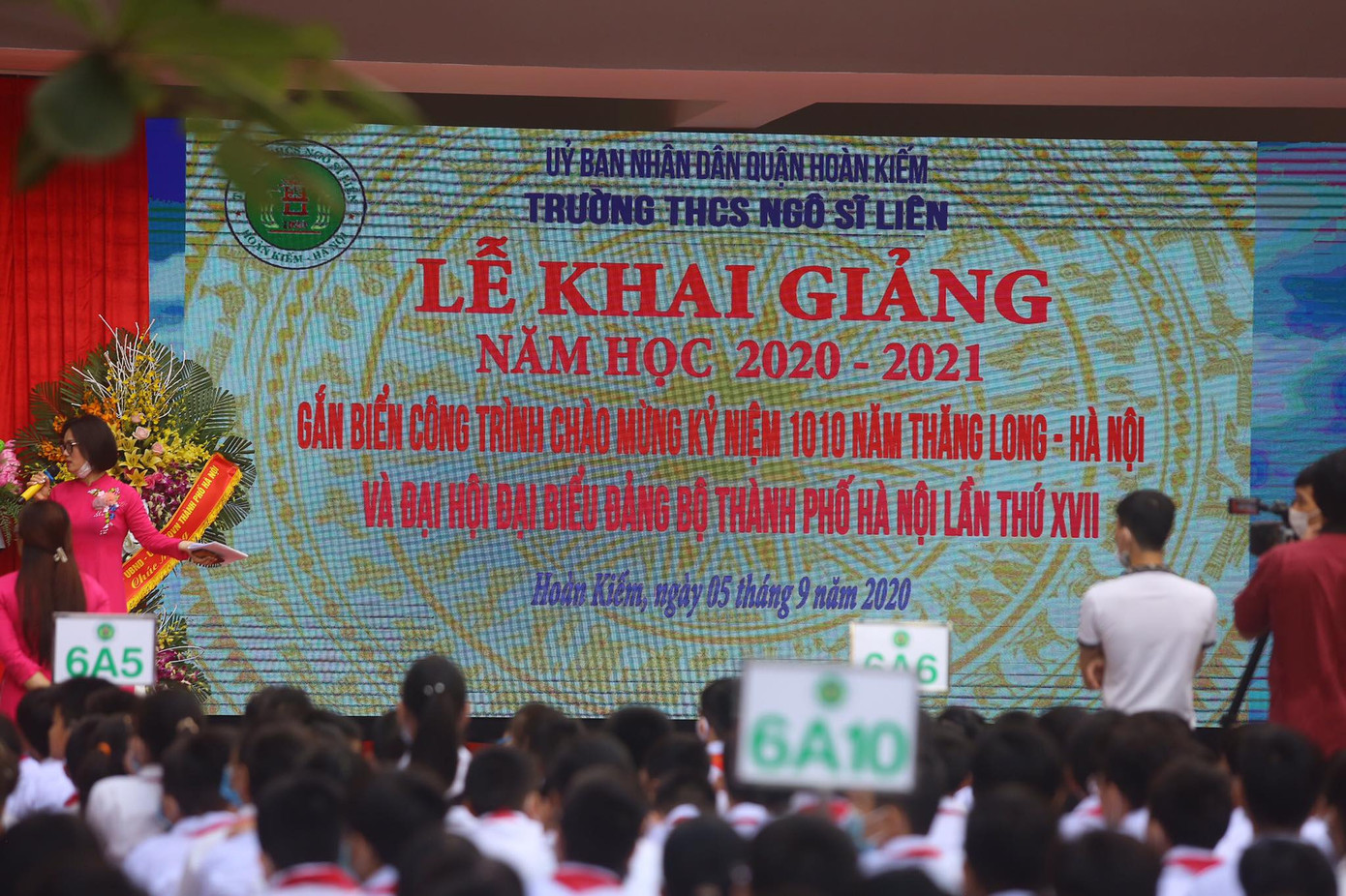 Lễ khai giảng đặc biệt trong mùa COVID-19: Nơi trực tuyến, nơi khai giảng trong lớp học ảnh 54